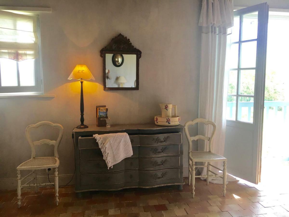Les Volets Bleus Acomodação com café da manhã Arcangues Exterior foto